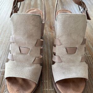 Toms Tan Suede Women's Sandals